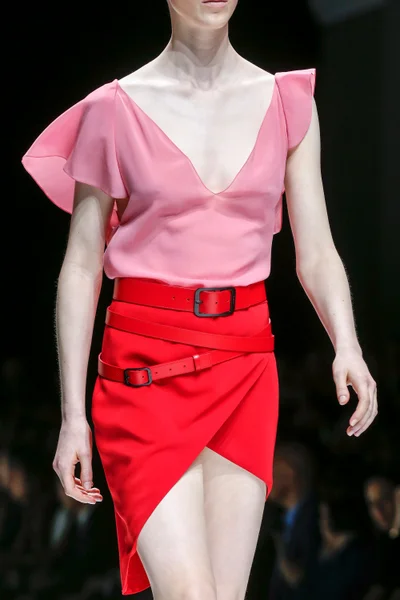 Look 26